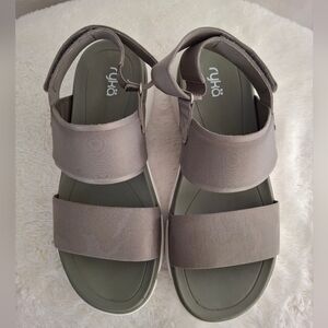 Ryka Olive Women's Sandals Size 10W